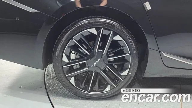 Kia K8 The New K8 2.5 Бензин 2WD — Фото автомобиля 4