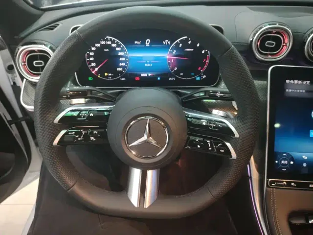 Mercedes-Benz C-Class — Фото автомобиля 2