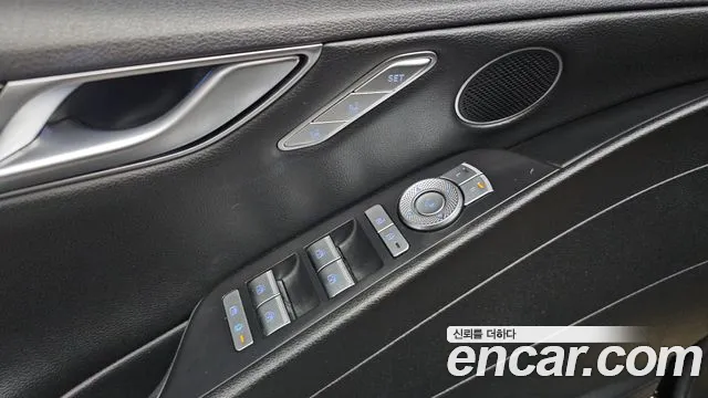 Genesis G80 Бензин 2.5 турбо AWD — Фото автомобиля 13