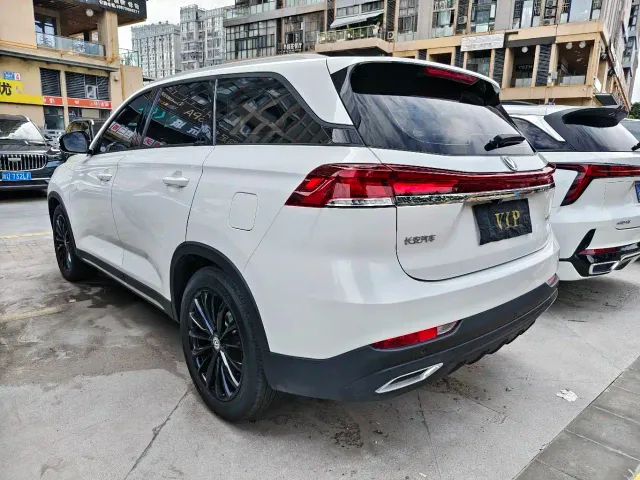 Changan CS75 — Фото автомобиля 17