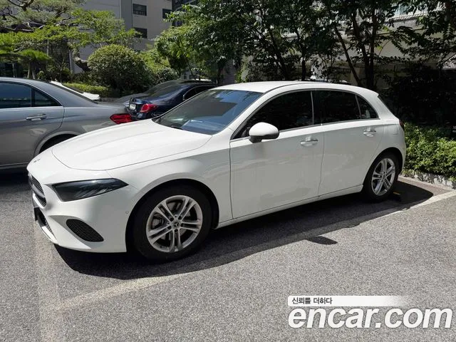 Mercedes-Benz A-Class W177 — Фото автомобиля 2