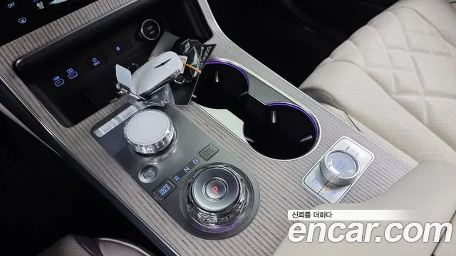 Genesis GV80 2.5T Бензин 2WD — Фото автомобиля 8