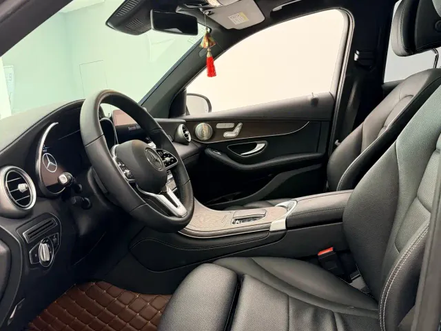 Mercedes-Benz GLC-Class — Фото автомобиля 4