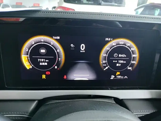 Volkswagen Passat — Фото автомобиля 11