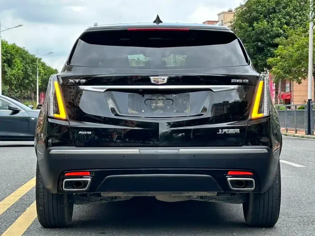 Cadillac XT5 — Фото автомобиля 6