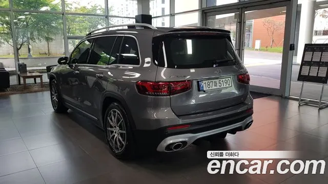 Mercedes-Benz GLB-Class — Фото автомобиля 2