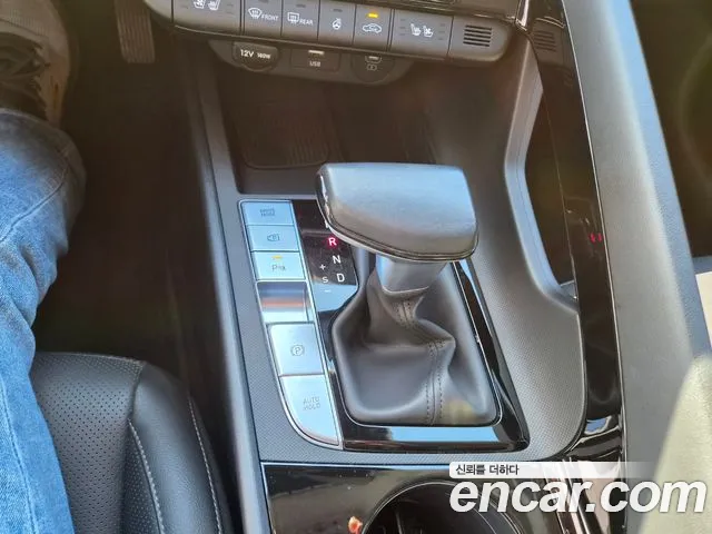 Hyundai Avante CN7 — Фото автомобиля 13