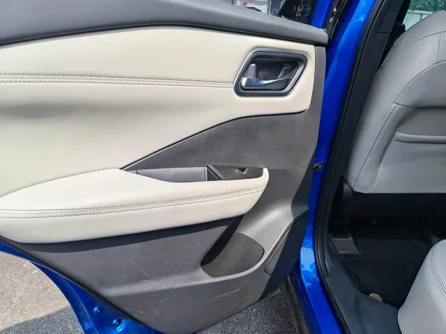 Nissan Qashqai — Фото автомобиля 12