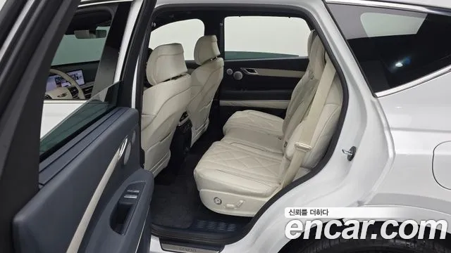 Genesis GV80 — Фото автомобиля 26