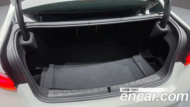 BMW 3-Series 3 серия (G20) 320i M Sport — Фото автомобиля 28