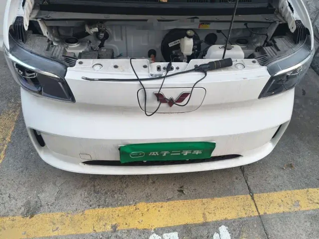 Wuling Zhiguang NEV — Фото автомобиля 16
