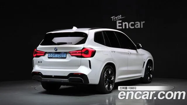 BMW iX3 G08 (2020–2024) — Фото автомобиля 2