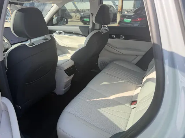 Geely Galaxy E5 — Фото автомобиля 7