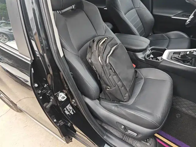 Toyota Wildlander — Фото автомобиля 24