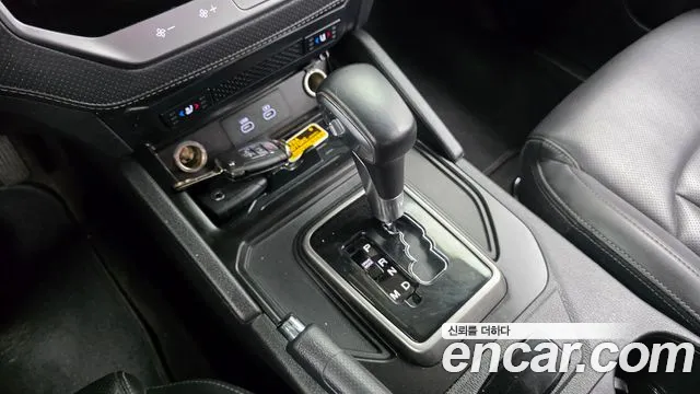 KGM Rexton — Фото автомобиля 12