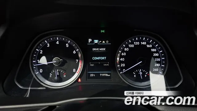 Hyundai Sonata — Фото автомобиля 11