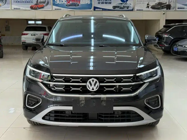Volkswagen Tayron — Фото автомобиля 2
