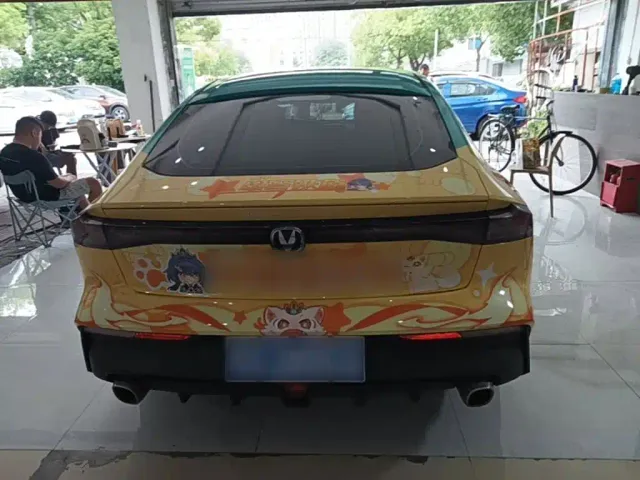 Changan UNI-V — Фото автомобиля 3