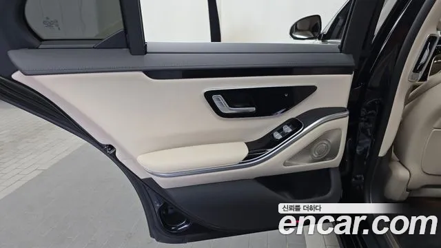 Mercedes-Benz S-Class S-класс W223 — Фото автомобиля 23