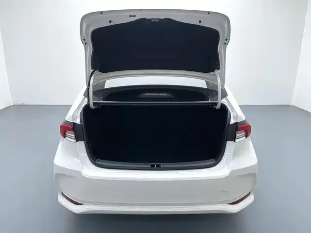 Toyota Corolla — Фото автомобиля 15
