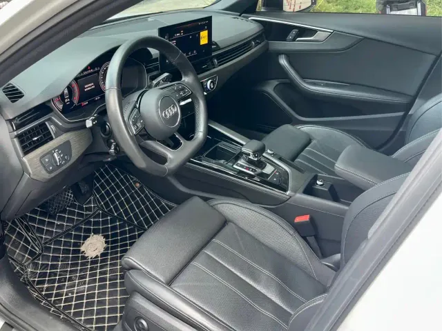 Audi A4L — Фото автомобиля 4