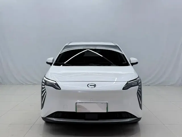 GAC Aion Y — Фото автомобиля 2