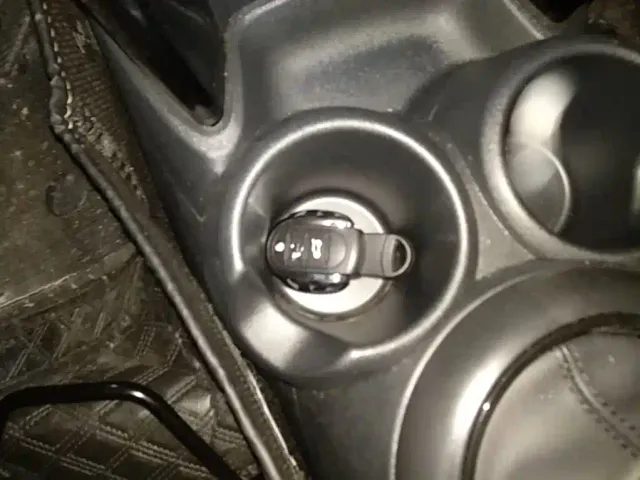 MINI Hatch — Фото автомобиля 8
