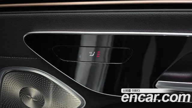 Mercedes-Benz EQS — Фото автомобиля 5
