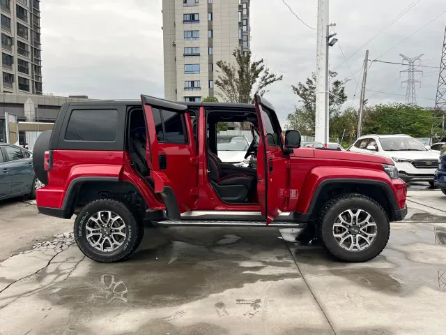 BAIC BJ40 — Фото автомобиля 12