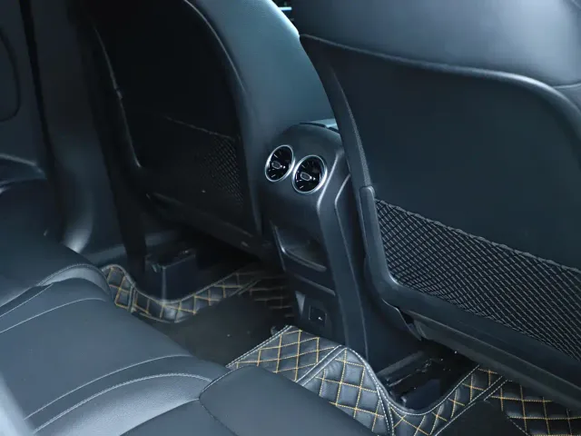 Mercedes-Benz GLA-Class — Фото автомобиля 16