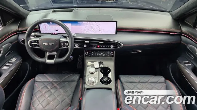 Genesis GV70 — Фото автомобиля 10