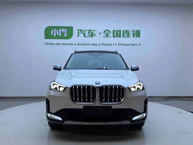 BMW X1 — Фото автомобиля 3