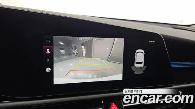 Kia Niro — Фото автомобиля 17