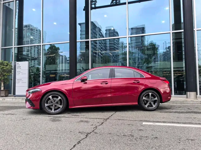 Mercedes-Benz A-Class — Фото автомобиля 5