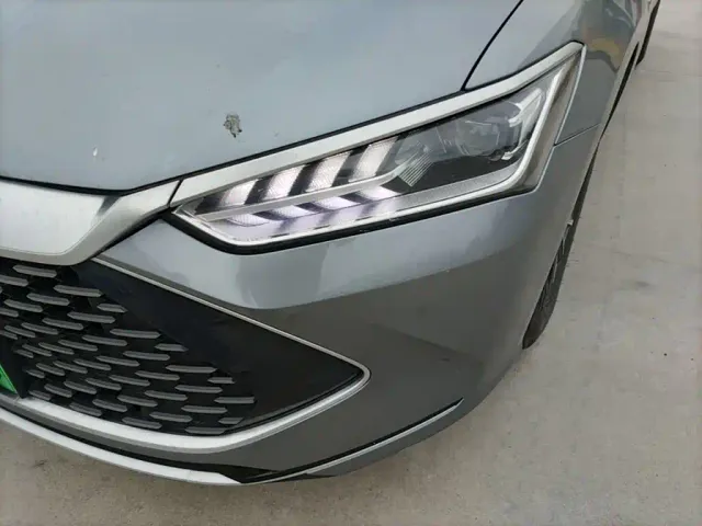 BYD Qin PLUS — Фото автомобиля 23