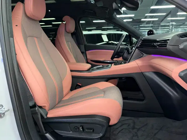 Nio EC6 — Фото автомобиля 10