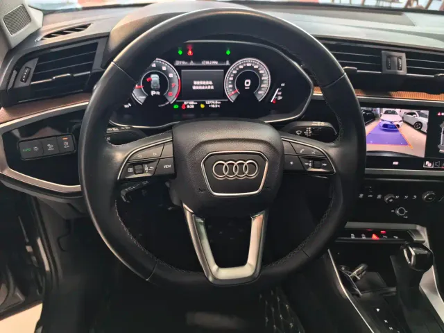 Audi Q3 — Фото автомобиля 7