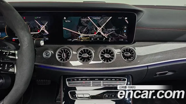 Mercedes-Benz E-Class — Фото автомобиля 15