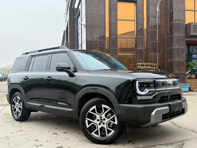 BAIC BJ30 — Фото автомобиля 3