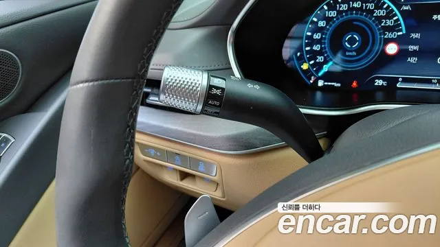 Genesis G80 RG3 — Фото автомобиля 30