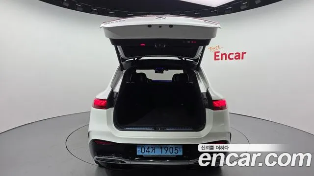Mercedes-Benz EQS — Фото автомобиля 16