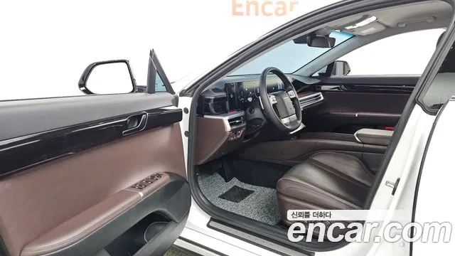 Hyundai Grandeur GN7 — Фото автомобиля 15