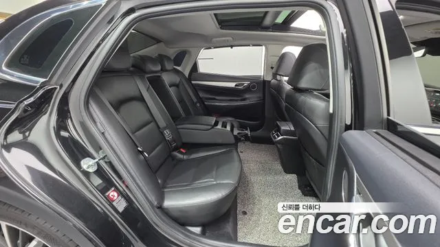 Hyundai Grandeur Новый Grandeur IG 3.0 LPi (Для проката) — Фото автомобиля 19