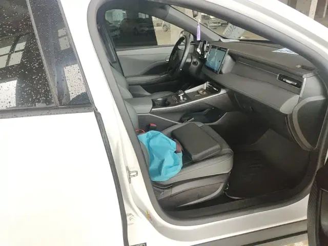 BYD Qin PLUS — Фото автомобиля 24
