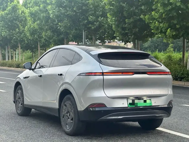 Xpeng G6 — Фото автомобиля 4