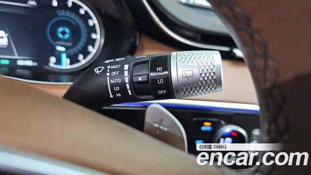 Genesis GV70 2.5T Бензин AWD — Фото автомобиля 15
