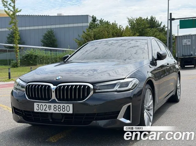 BMW 5-Series — Фото автомобиля 2
