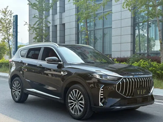 Jetour X70 Plus — Фото автомобиля 2