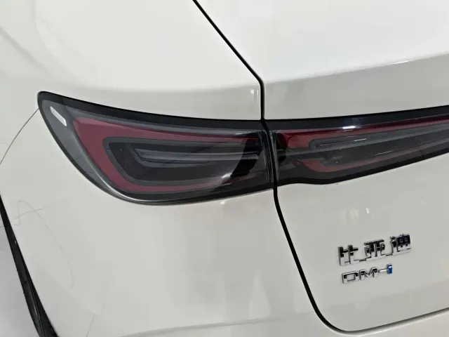 BYD Seal 06 — Фото автомобиля 9