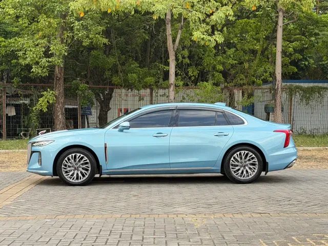 Hongqi H5 — Фото автомобиля 4